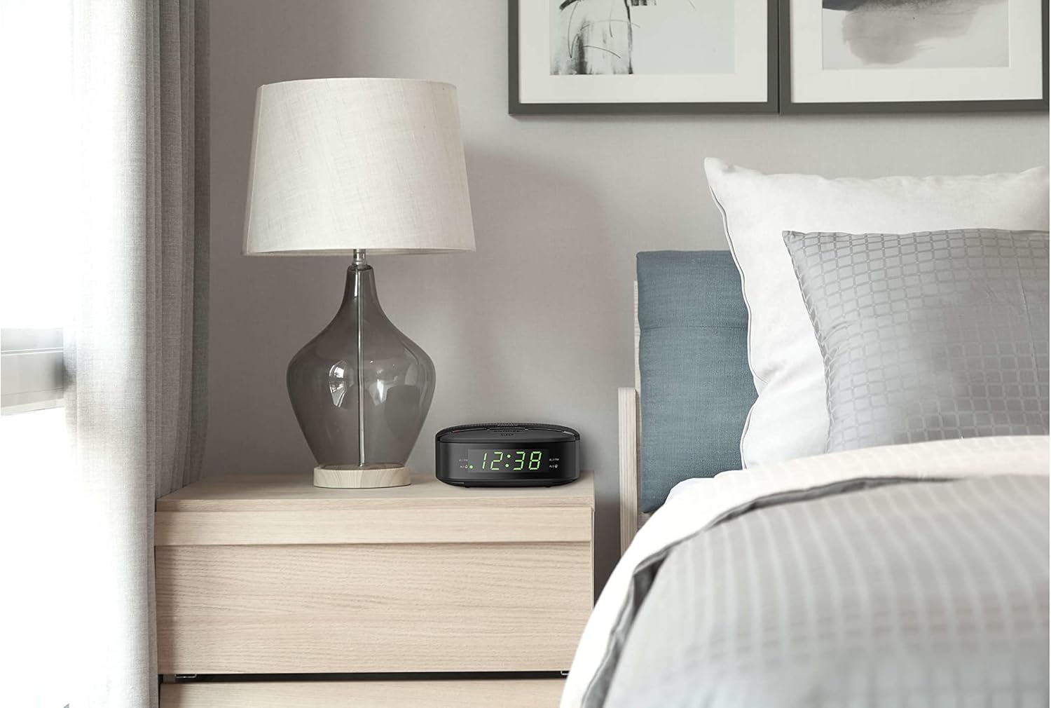 Detalle de Philips R3205/12 : Radio-réveil FM compact avec double alarme et batterie de secours