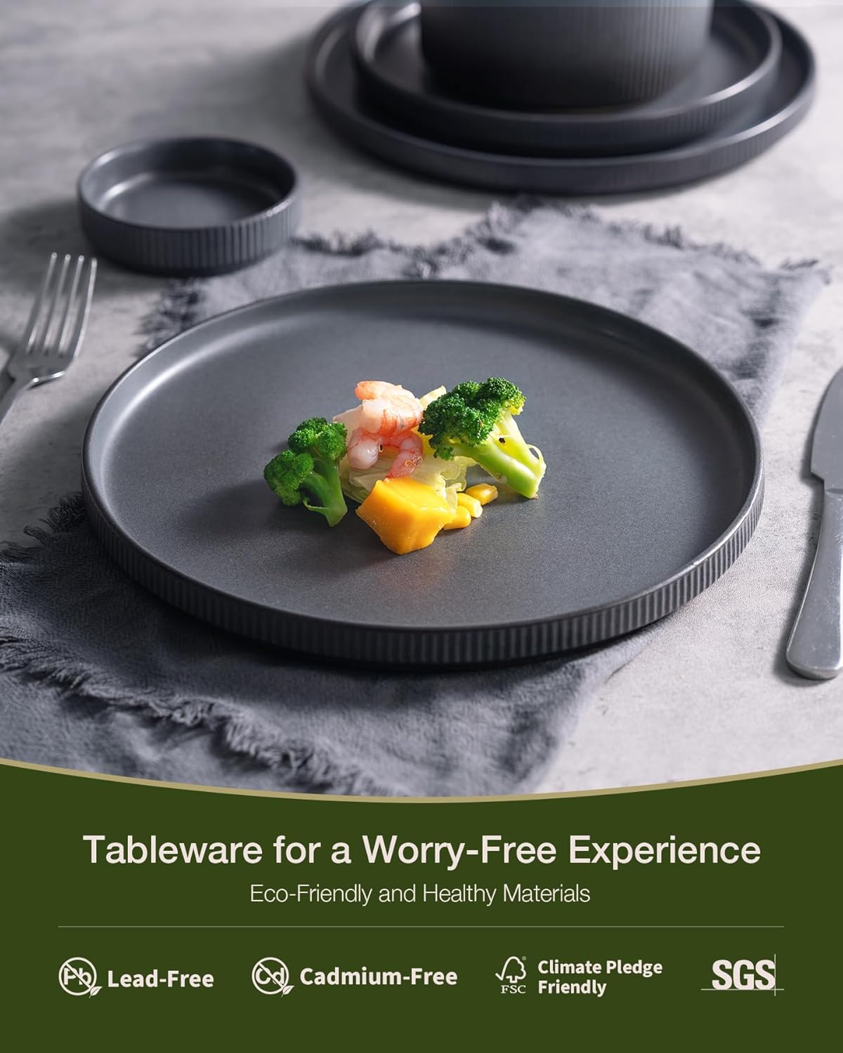 Thumbnail 3 de Famiware Star Dinnerware Set with Pasta Bowls (24 Pieces) — Ribbed Stoneware, Service for 6