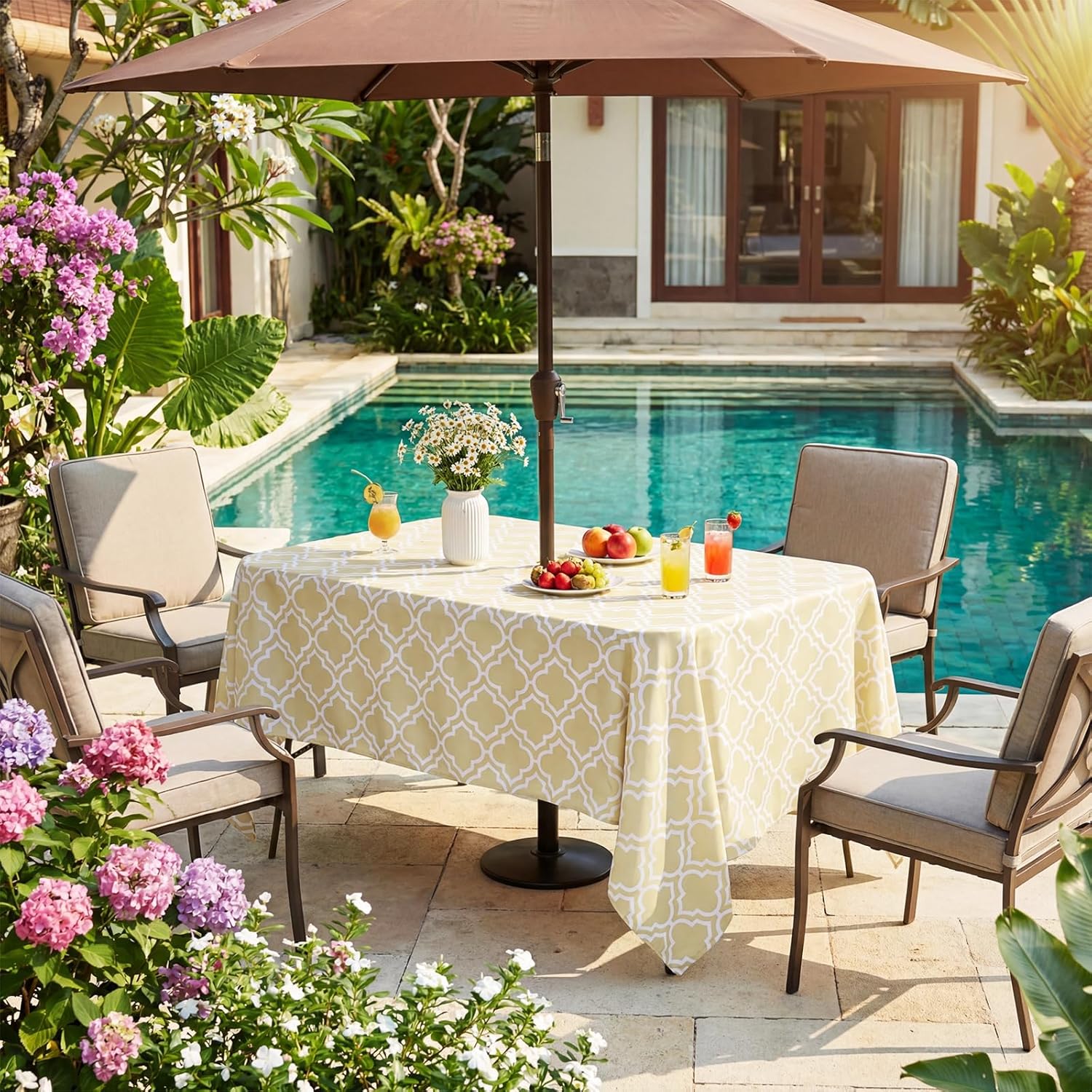 Thumbnail 3 de 3E Home 152 x 213cm water-resistant outdoor tablecloth with parasol hole and zipper (rectangle) – khaki lattice