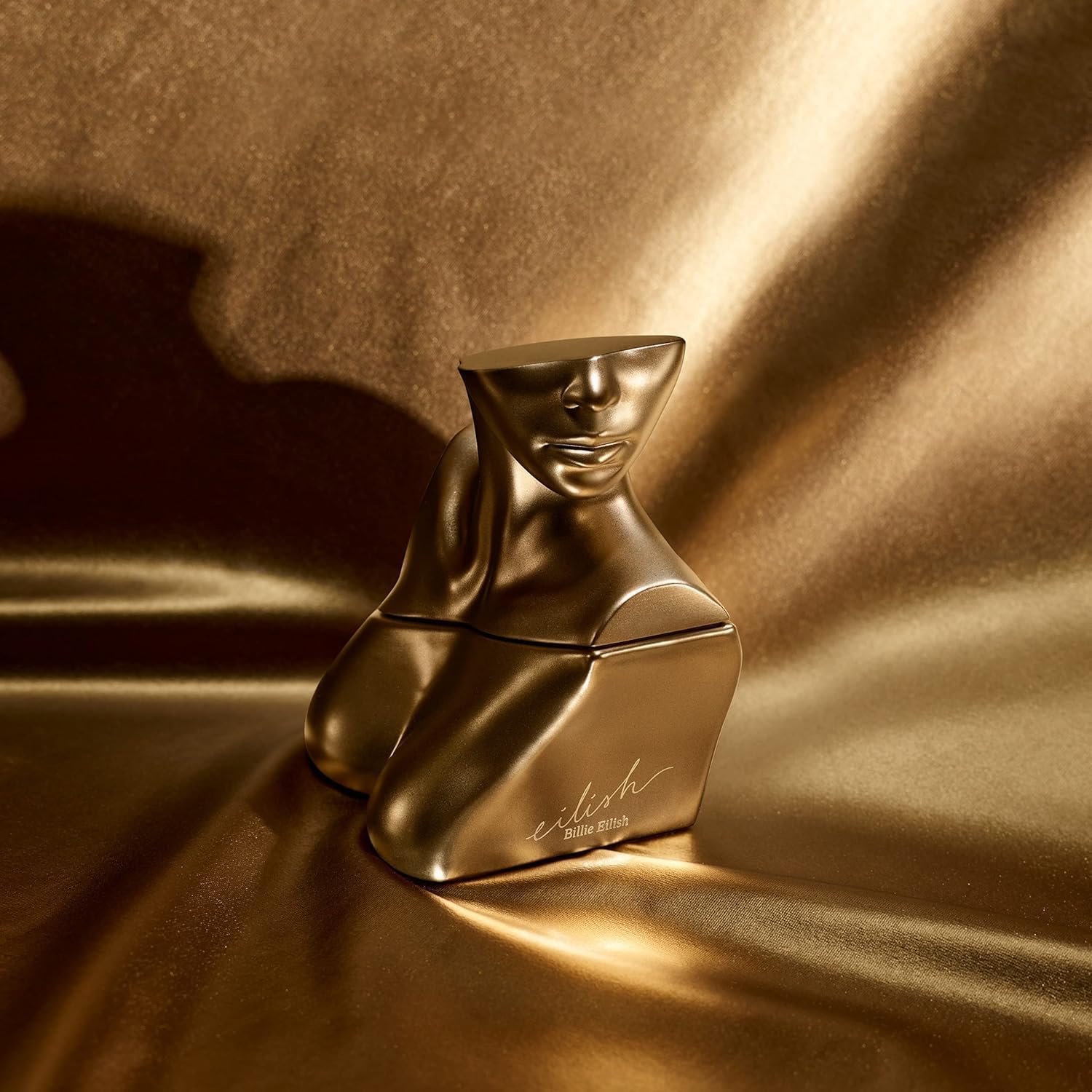 Detalle de Billie Eilish 111321002 Eau de Parfum, Vanilla, Sugared Petals & Musk, 1.0 fl oz