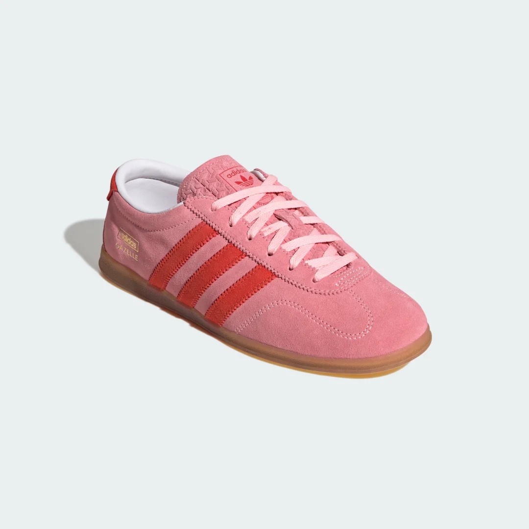 Detalle 2 de Gazelle Lo Pro Rosa de Adidas: comodidad clásica para el día a día