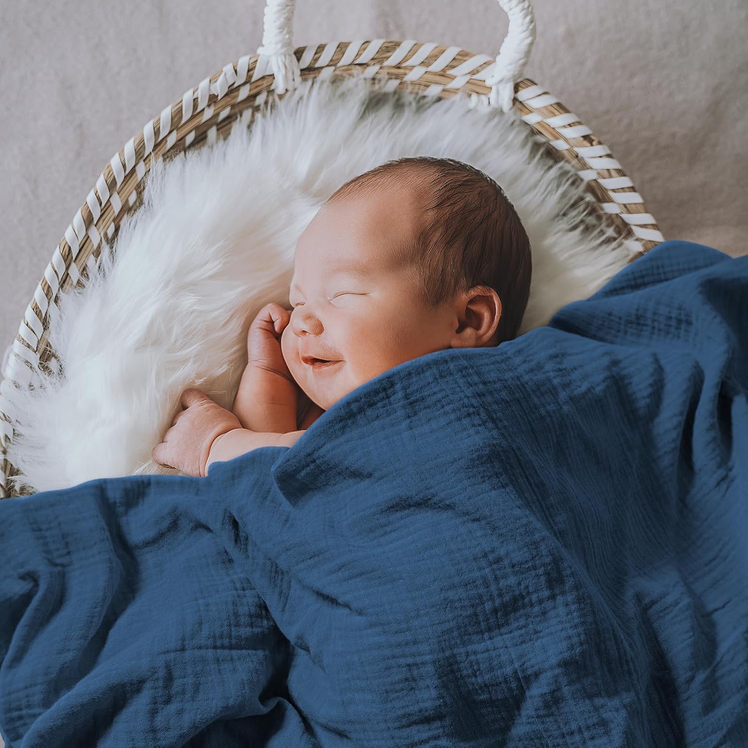 Thumbnail 4 de Soarwg Kids Muslin Swaddle Blanket (Pack of 3) – Large 95 x 100 cm, Blue