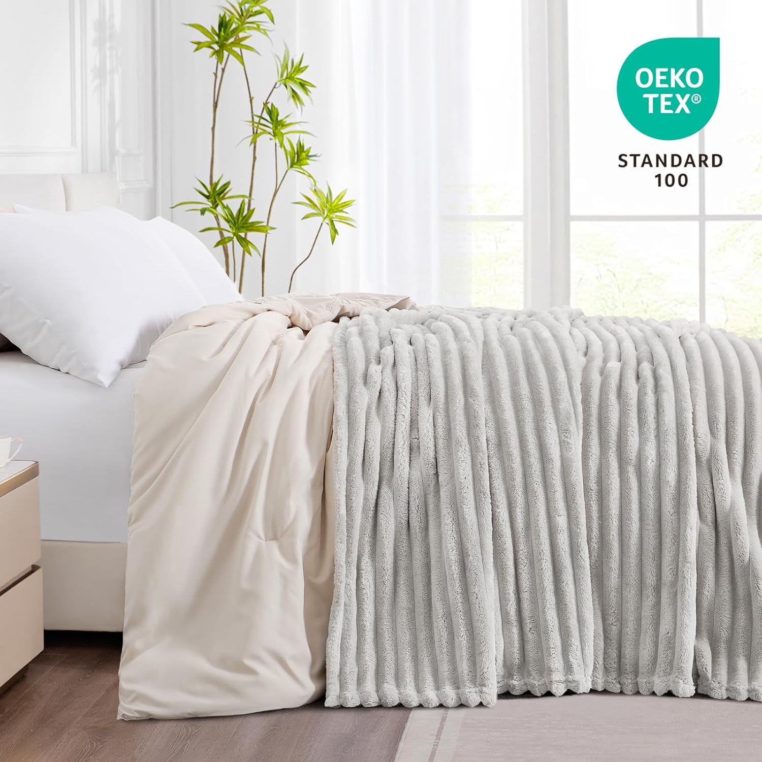Detalle 2 de RUIKASI Kuscheldecke 220 × 240 cm – Flauschig Hellbeige, OEKO-TEX zertifiziert