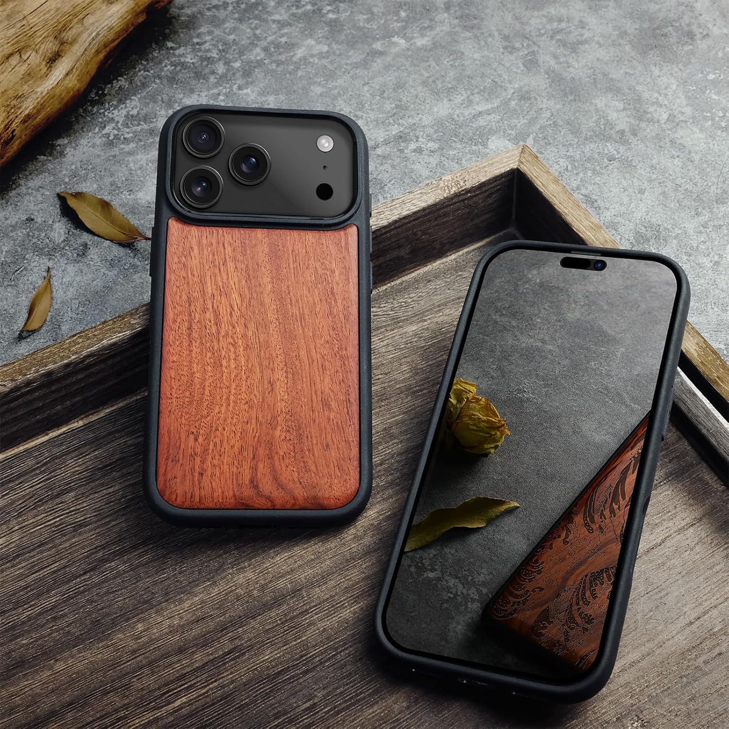 Thumbnail 3 de Carveit Magnetic Wooden Case for iPhone 17 Pro Max (Natural Grain) — Laser-Engraved Wood + Soft TPU Shockproof Cover