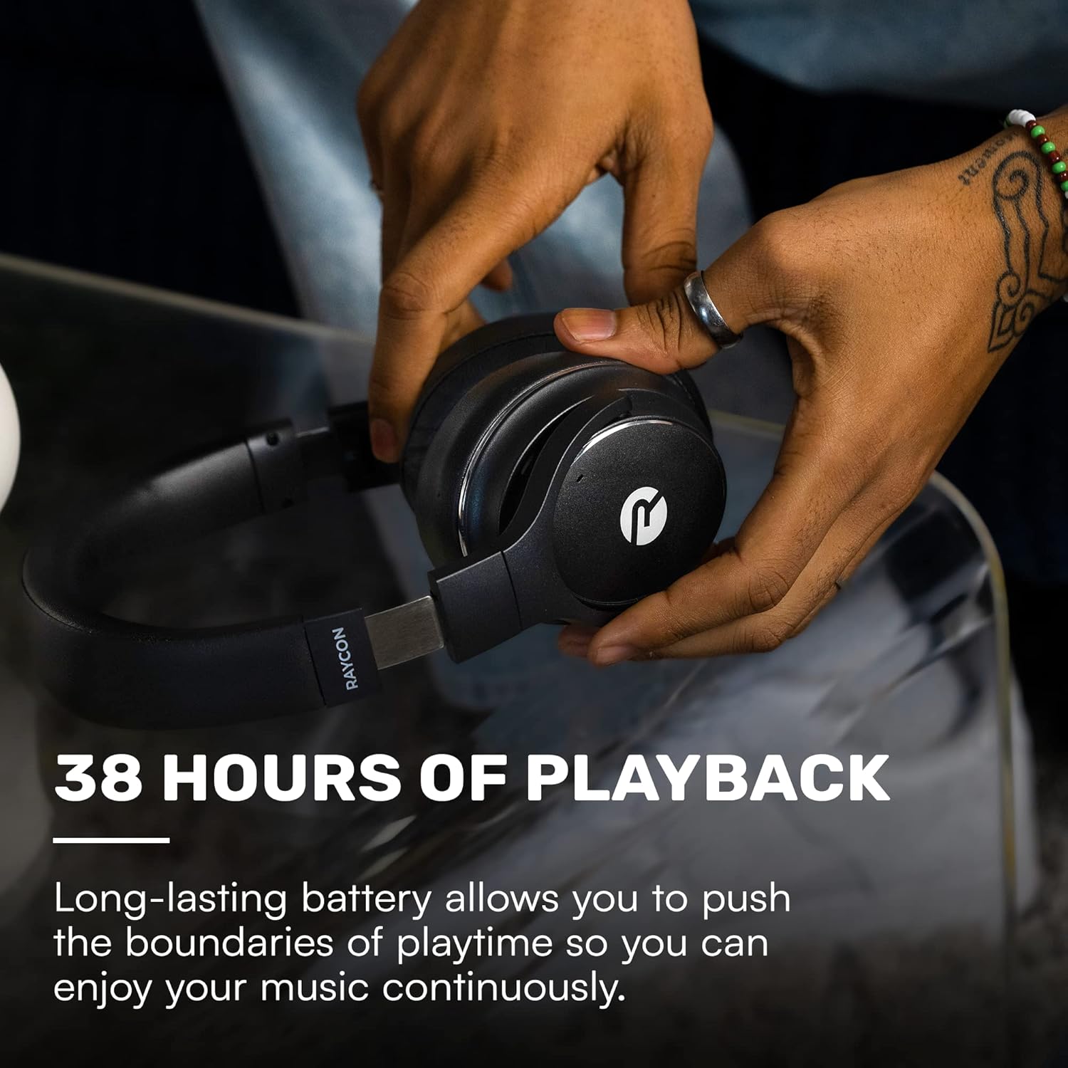Thumbnail 4 de Raycon Everyday Wireless Bluetooth Over-Ear Headphones with ANC, Awareness Mode, Built-in Mic and IPX4 (Frost White)