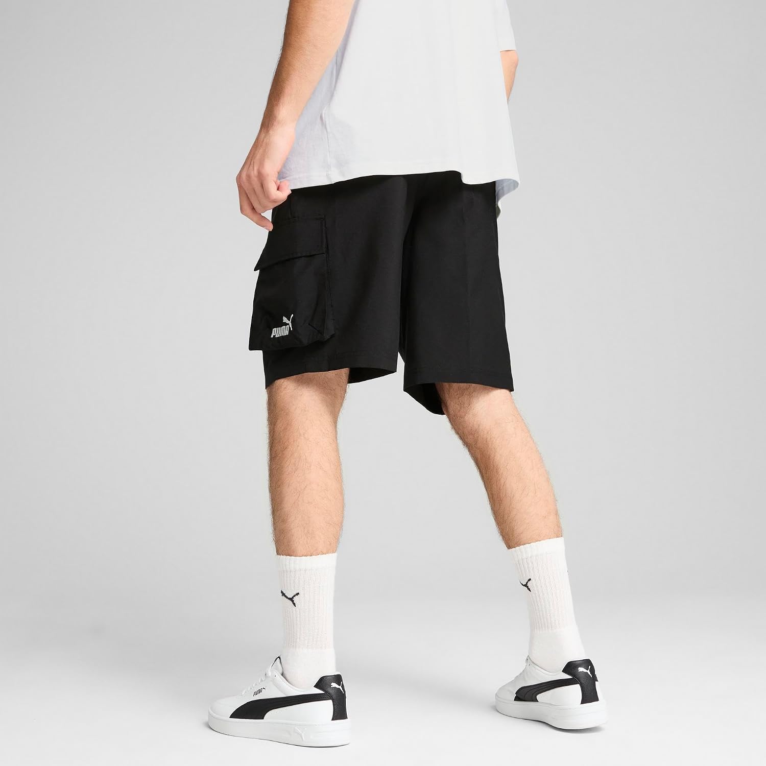 Detalle de Puma ESS No. 1 Logo Woven Cargo Shorts 9" for Men