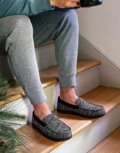 Thumbnail 1 de EverFoams Men's Moccasin Slippers Cosy Memory Foam Shoes Astro Black, 8 UK