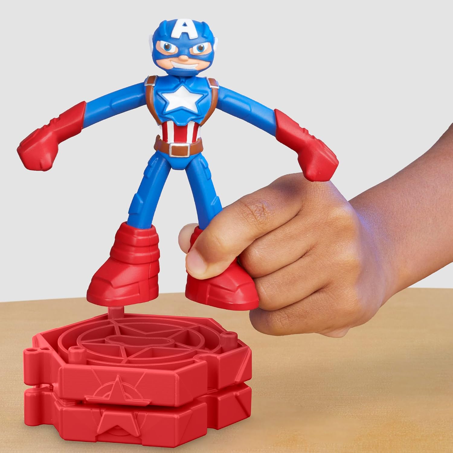 Thumbnail 4 de Play‑Doh Captain America Bouclier tamponneur 🎨