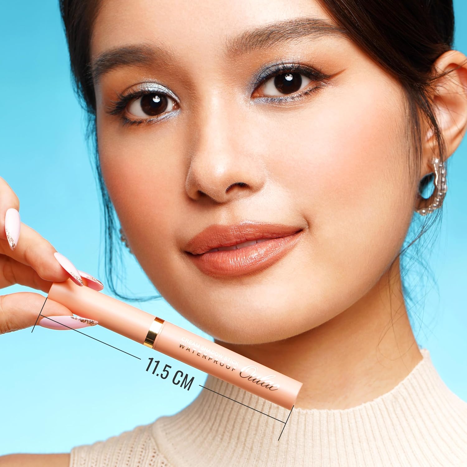 Thumbnail 6 de Oulac Ombretto in Stick Grigio Hollywood Dream (3,8 g) ad alta pigmentazione, finitura metallica e waterproof