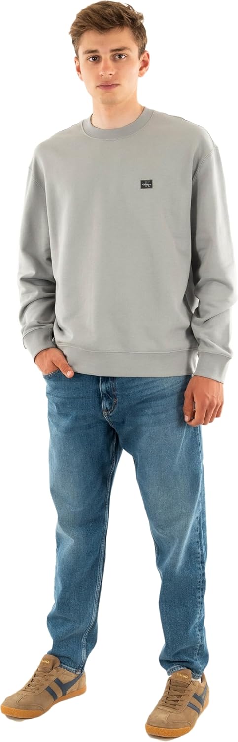 Detalle de Calvin Klein Men’s Round Neck Terry Badge Sweatshirt