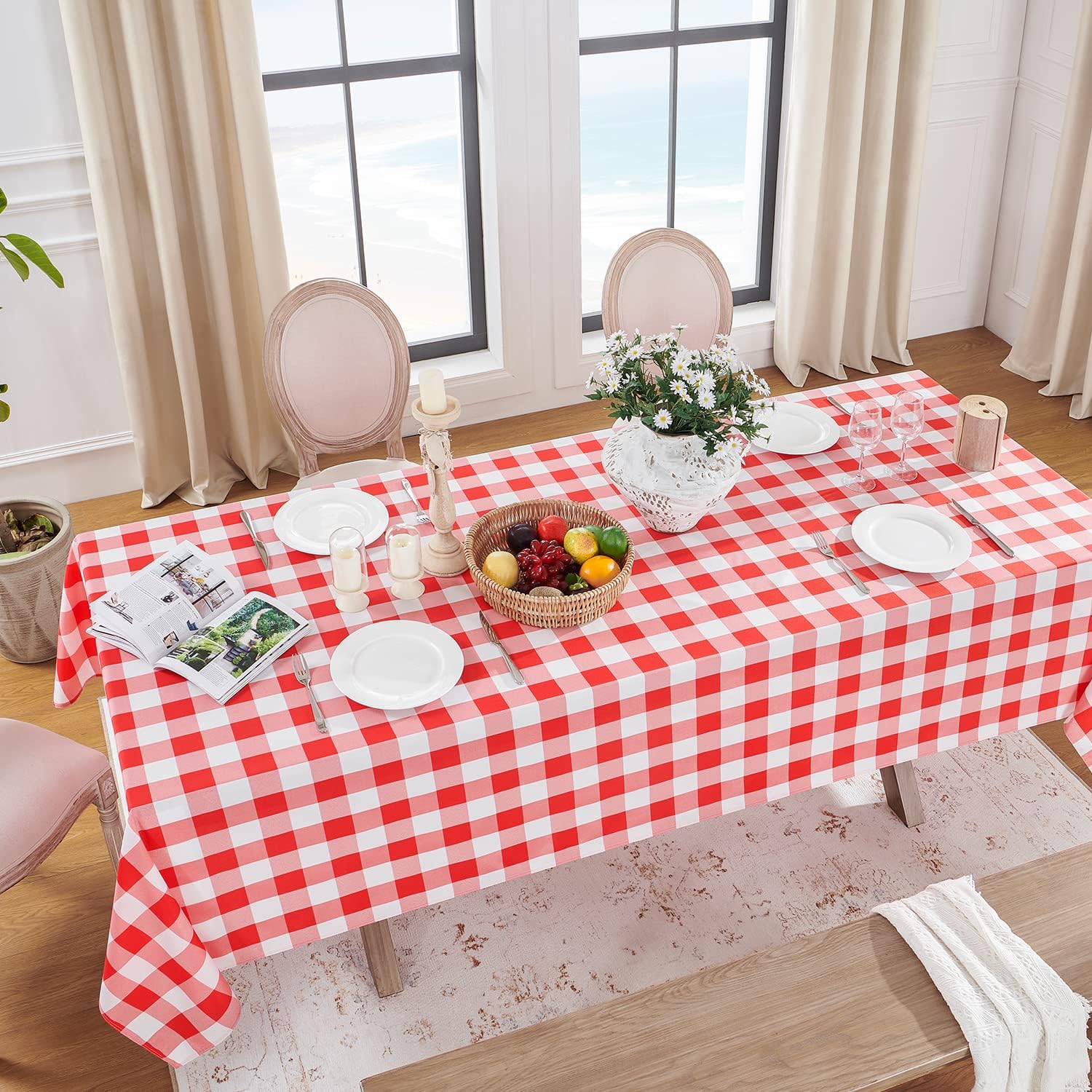 Detalle 2 de Softalker Gingham Tablecloth 60 x 84 in