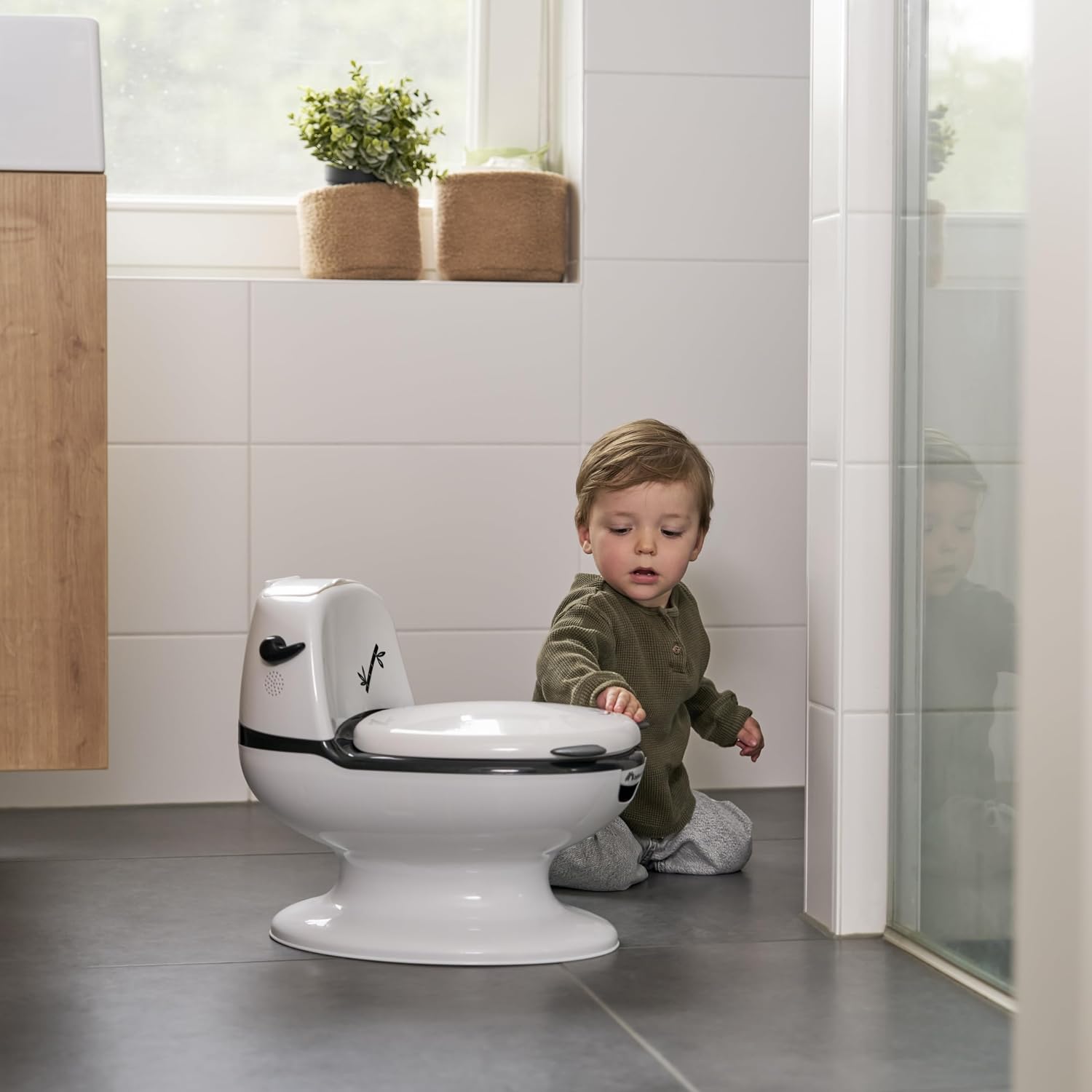 Thumbnail 6 de Bebeconfort WC Mini Size vasino bambini 1-4 anni (0-20 kg) Black & White con suono scarico e tazza rimovibile