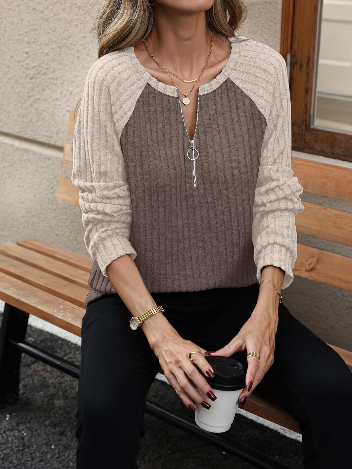 Detalle de WIHOLL Women's Quarter-Zip Pullover in Ribbed Knit