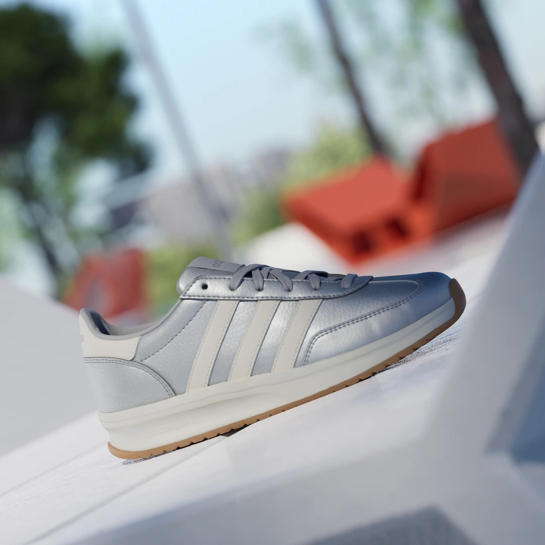 Detalle 2 de Adidas Zapatilla RUN 70S 2.0 Plateado — estampa clásica y confort en tu entrenamiento