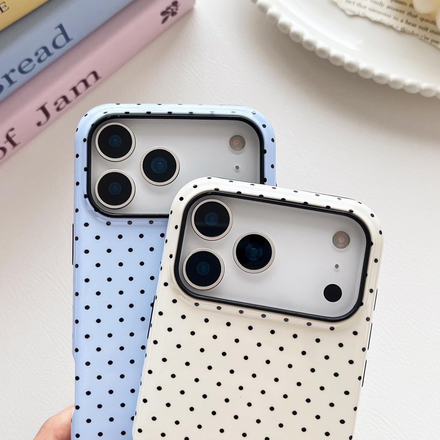 Detalle 2 de Sayoaho Blue Polka Dot Case for iPhone 18 Pro Max, TPU Edge and PC Back