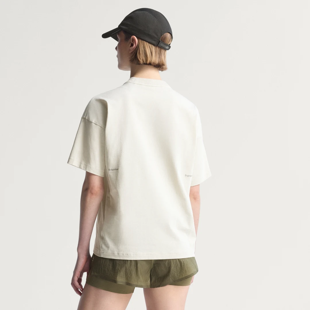 Detalle 2 de Camiseta de running Adi365 H.Koumori de Adidas — beige, para entrenos diarios