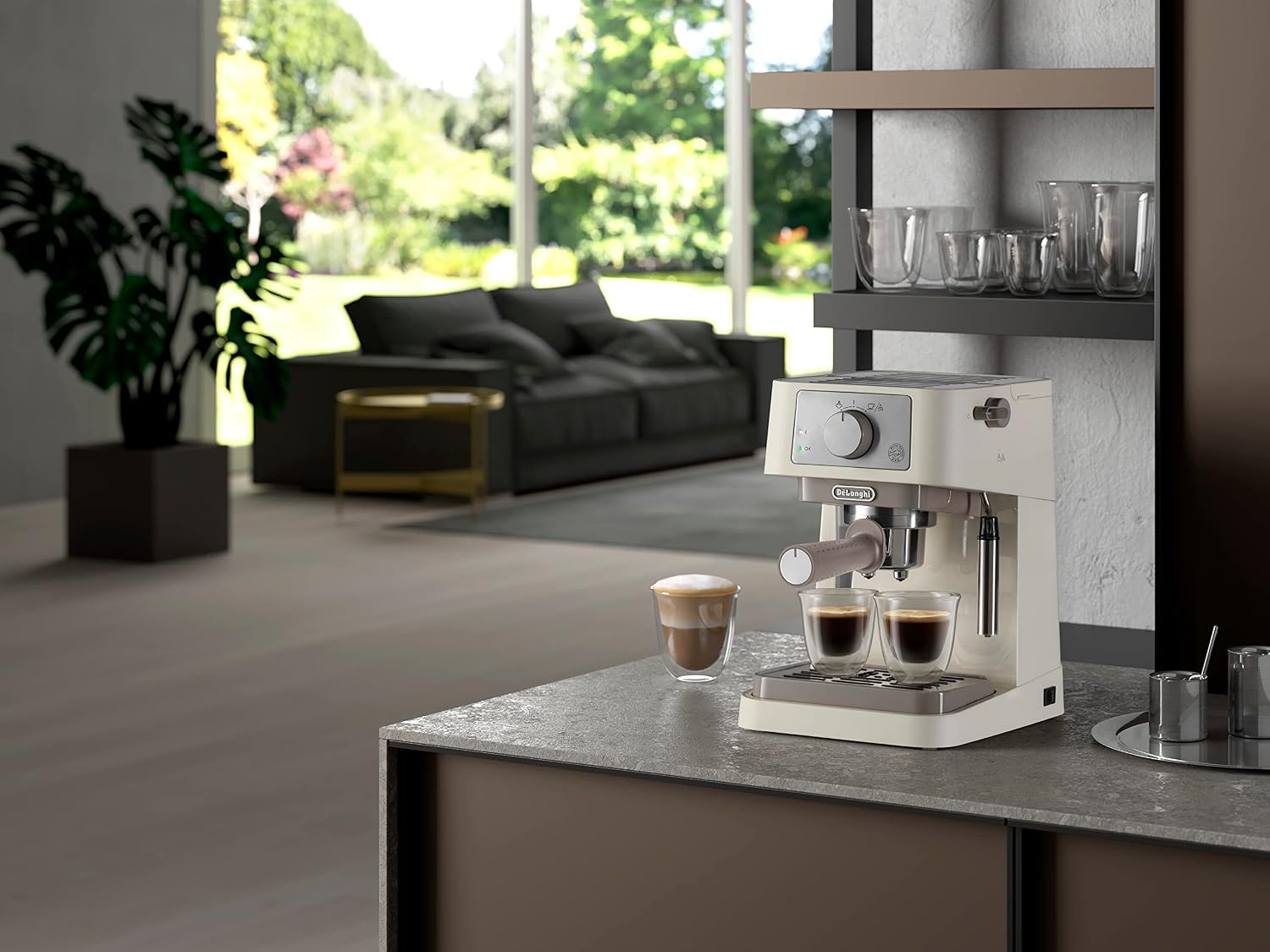Detalle de De'Longhi Stilosa EC260.CR Manual Coffee Machine — 15 Bar, Cappuccino System, 1L