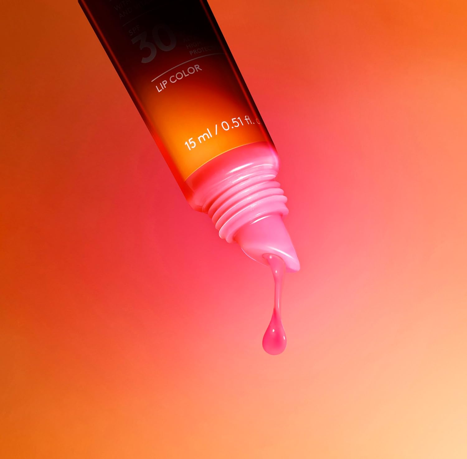 Detalle de Korff Sun Secret Smile Lip Color SPF30 – Stick volumizzante e idratante 02 Raspberry Pink