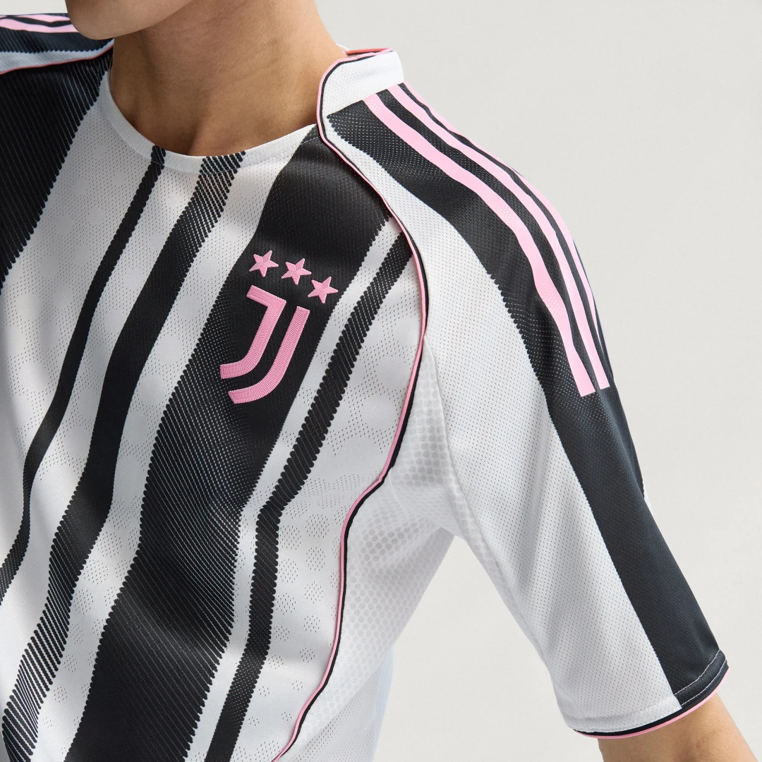 Thumbnail 3 de Juventus 25/26 Home Authentic camiseta