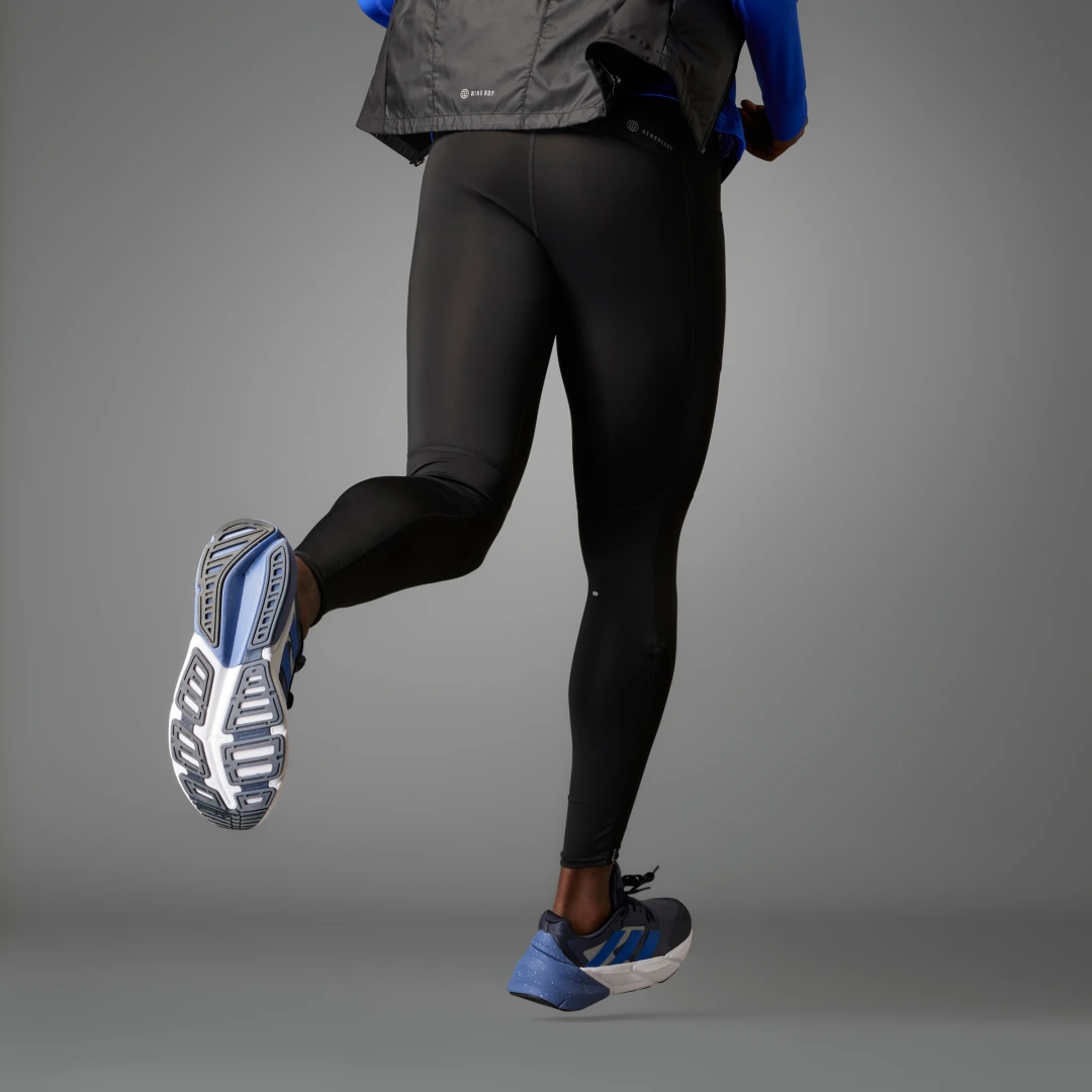 Detalle 2 de Mallas Own the Run de Adidas: comodidad y rendimiento para tus entrenamientos