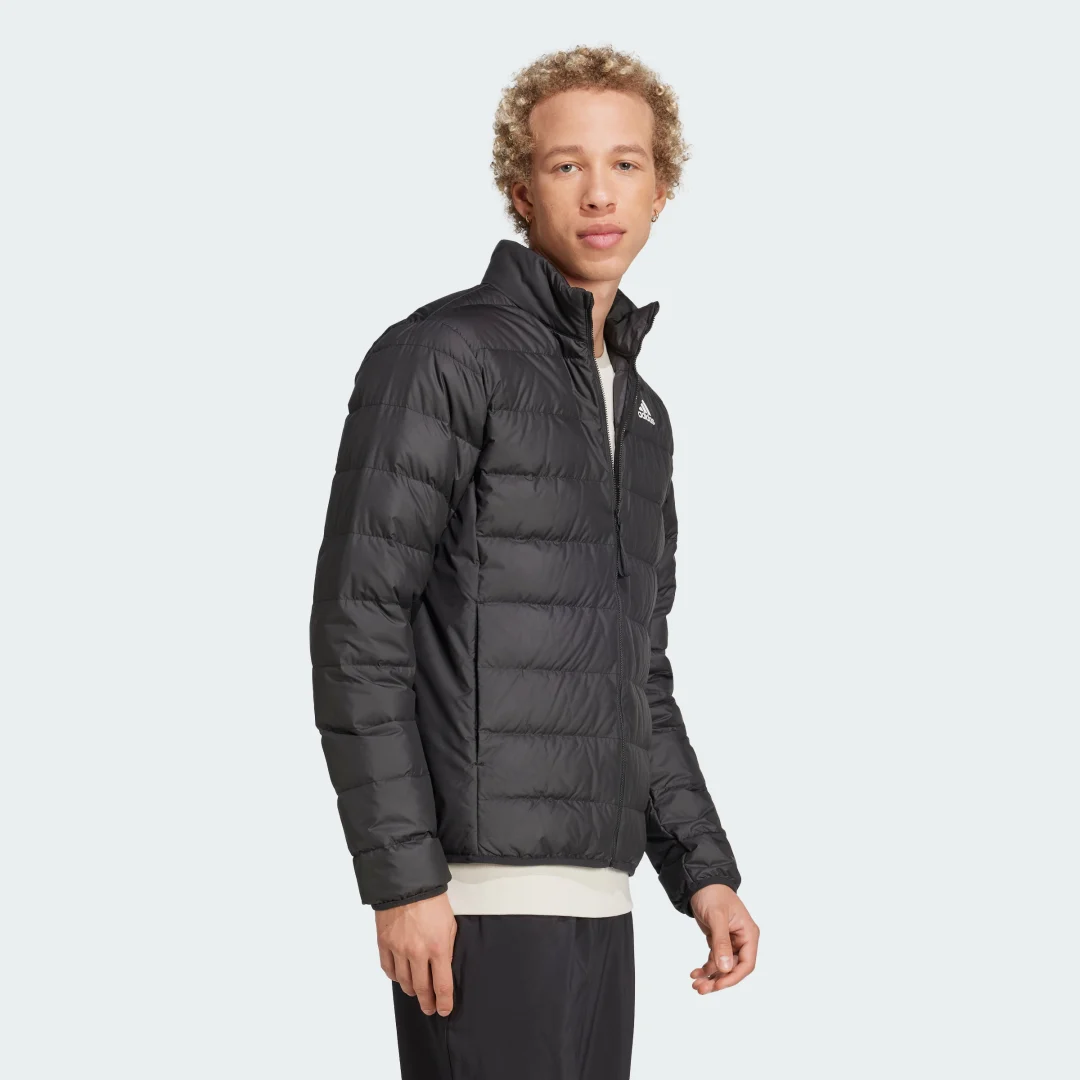 Thumbnail 2 de Adidas Essentials Lite Down Jacket: versatilidad y abrigo ligero en negro