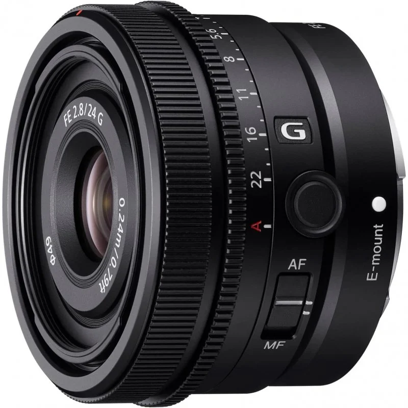 Detalle de Sony FE 24mm F2.8 G: compacto, ligero y versátil para foto y vídeo