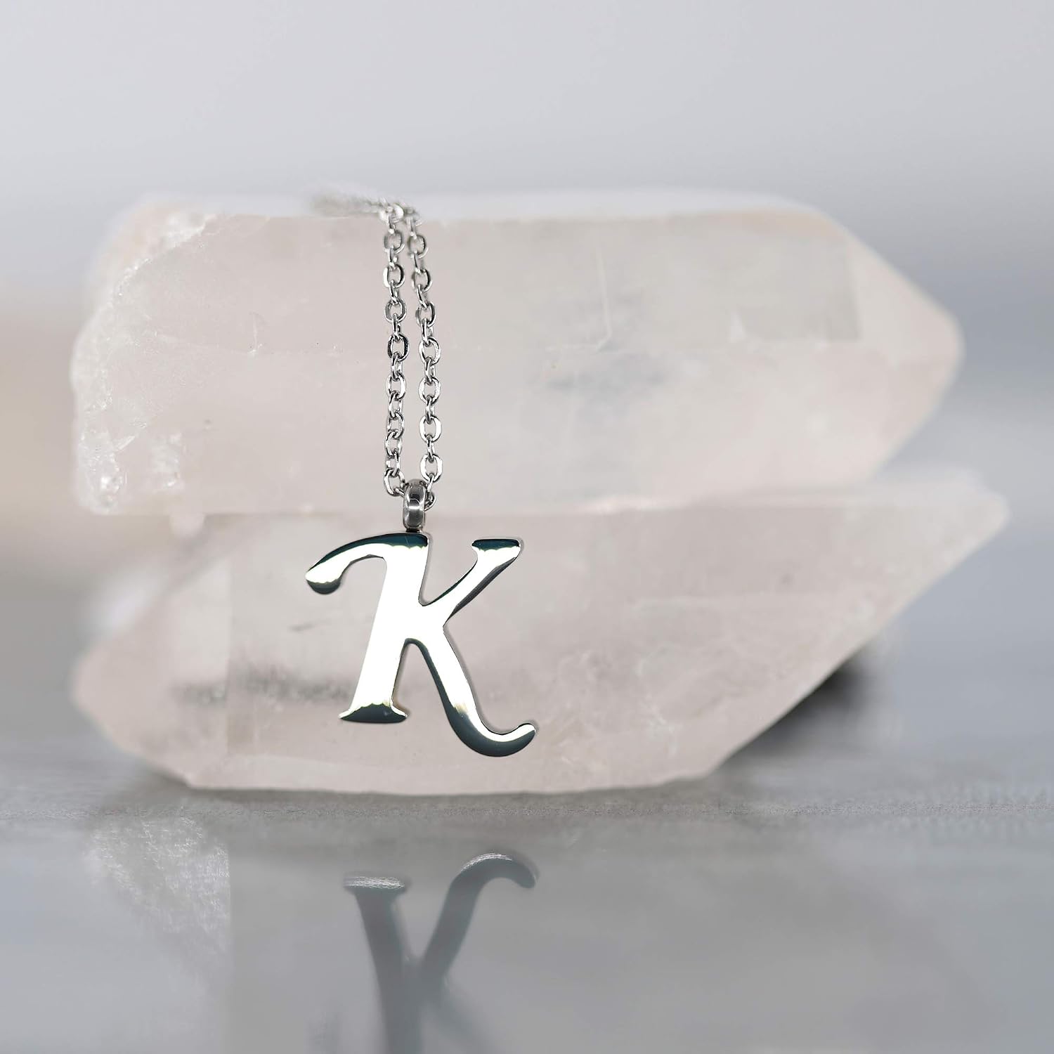 Thumbnail 3 de Morella collar de plata y acero con colgante letra