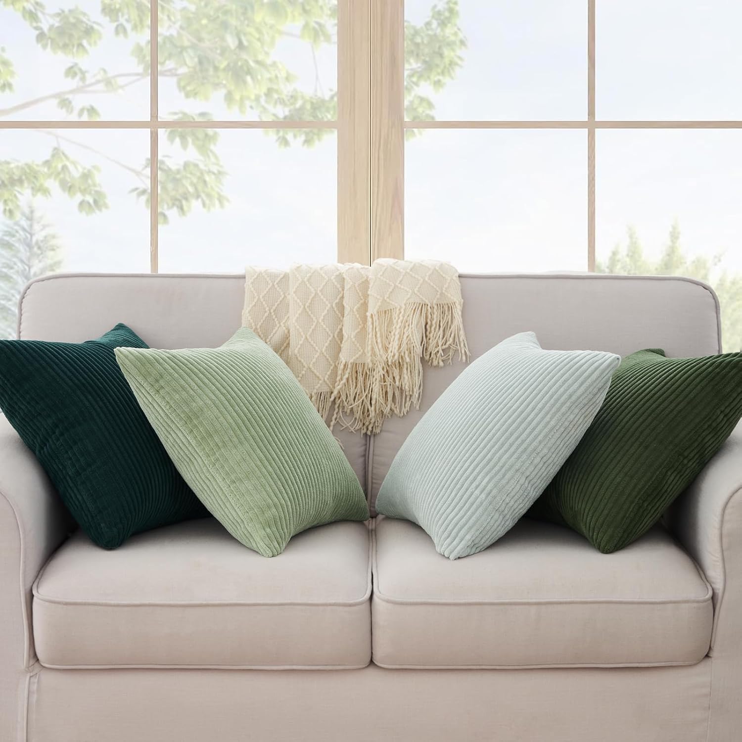 Detalle 2 de Topfinel 60x60 Kissenbezug Hellgrün 4er Set 🛋