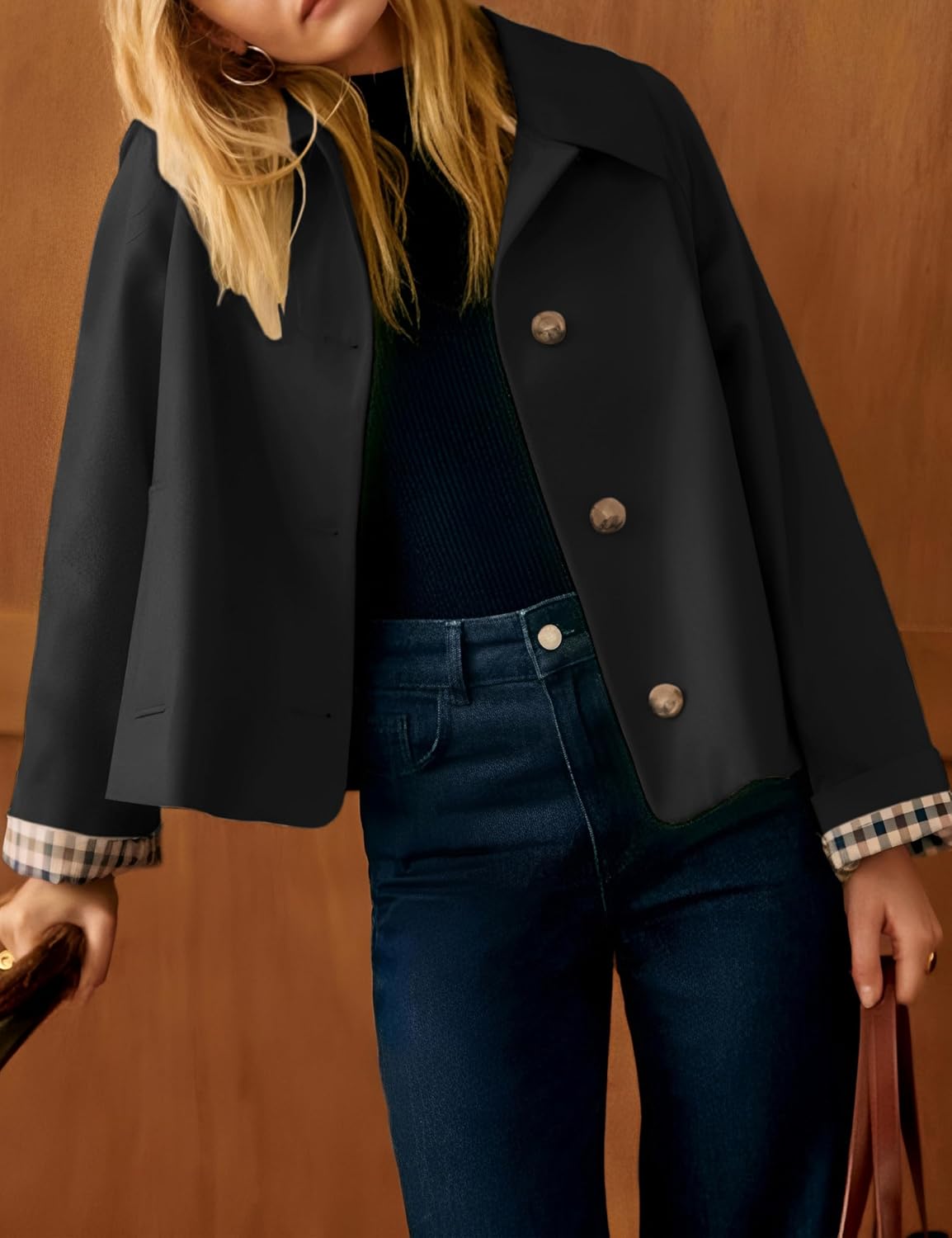 Detalle de Tanming Women's Cropped Trench Coat with Plaid Cuffs and Side Pockets