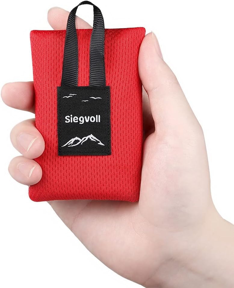 Detalle de Siegvoll Mini Pocket Beach Mat Picnic Blanket — Ultralight, Compact 140 x 110 cm for Travel and Outdoors
