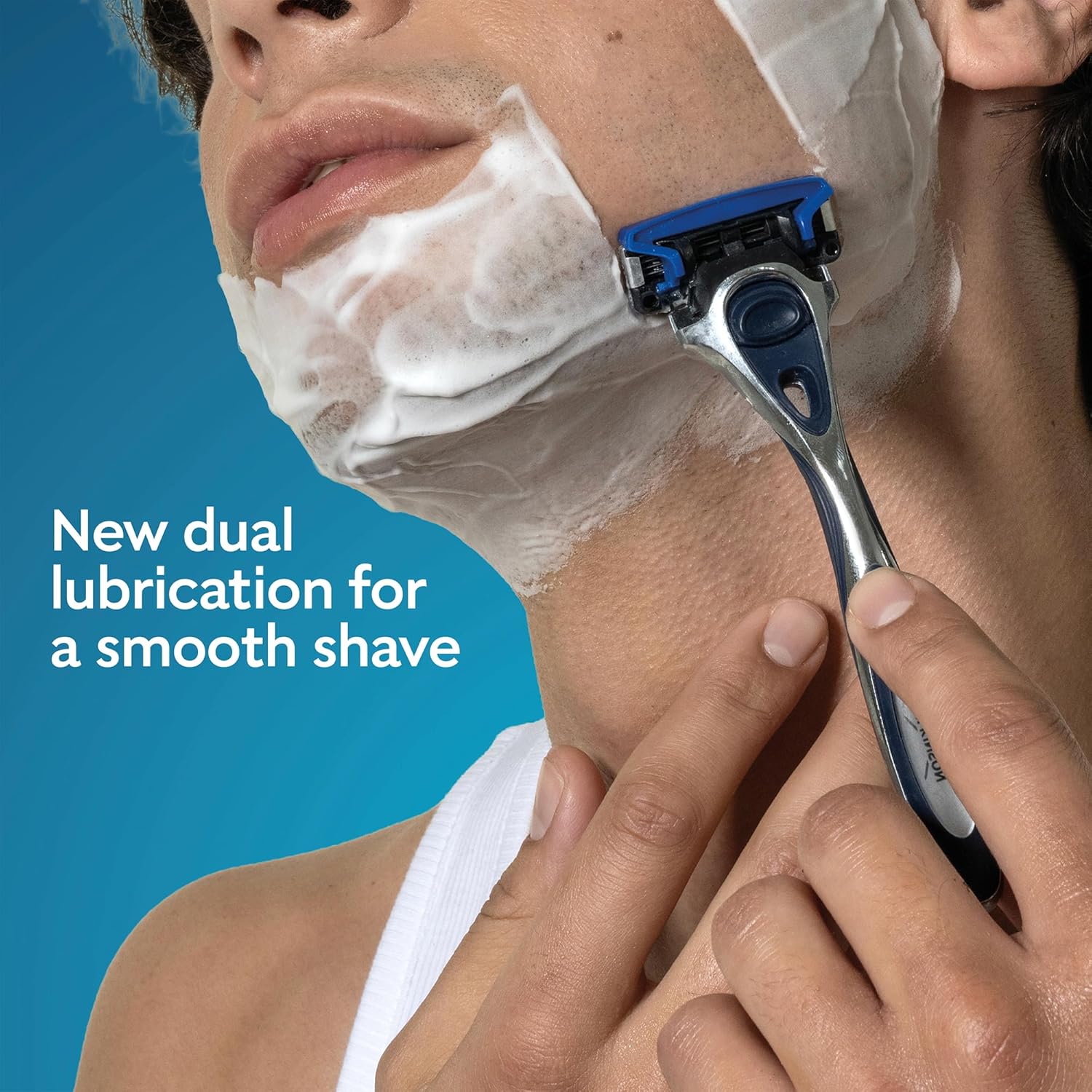 Thumbnail 3 de Wilkinson Sword Hydro 5 Razor for Men – Value Pack with Carbon-Coated Blades and 13 Refills