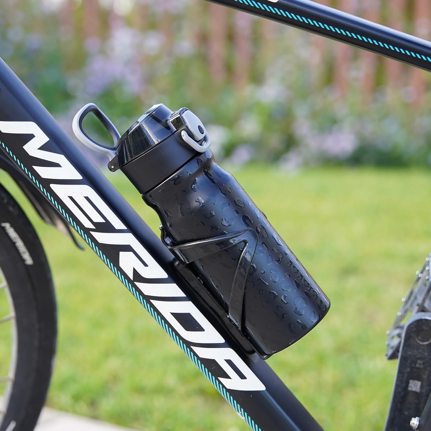 Detalle 2 de BJPKPK Water Bottle, 18 oz