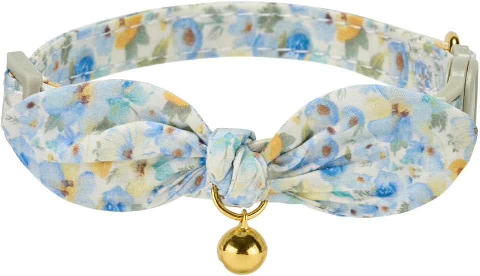 Detalle de YUDOTE 2 Pack Cotton Cat Collars with Bowtie and Bell (Blue Flower & Daisy), Quick-Release Safety Buckle