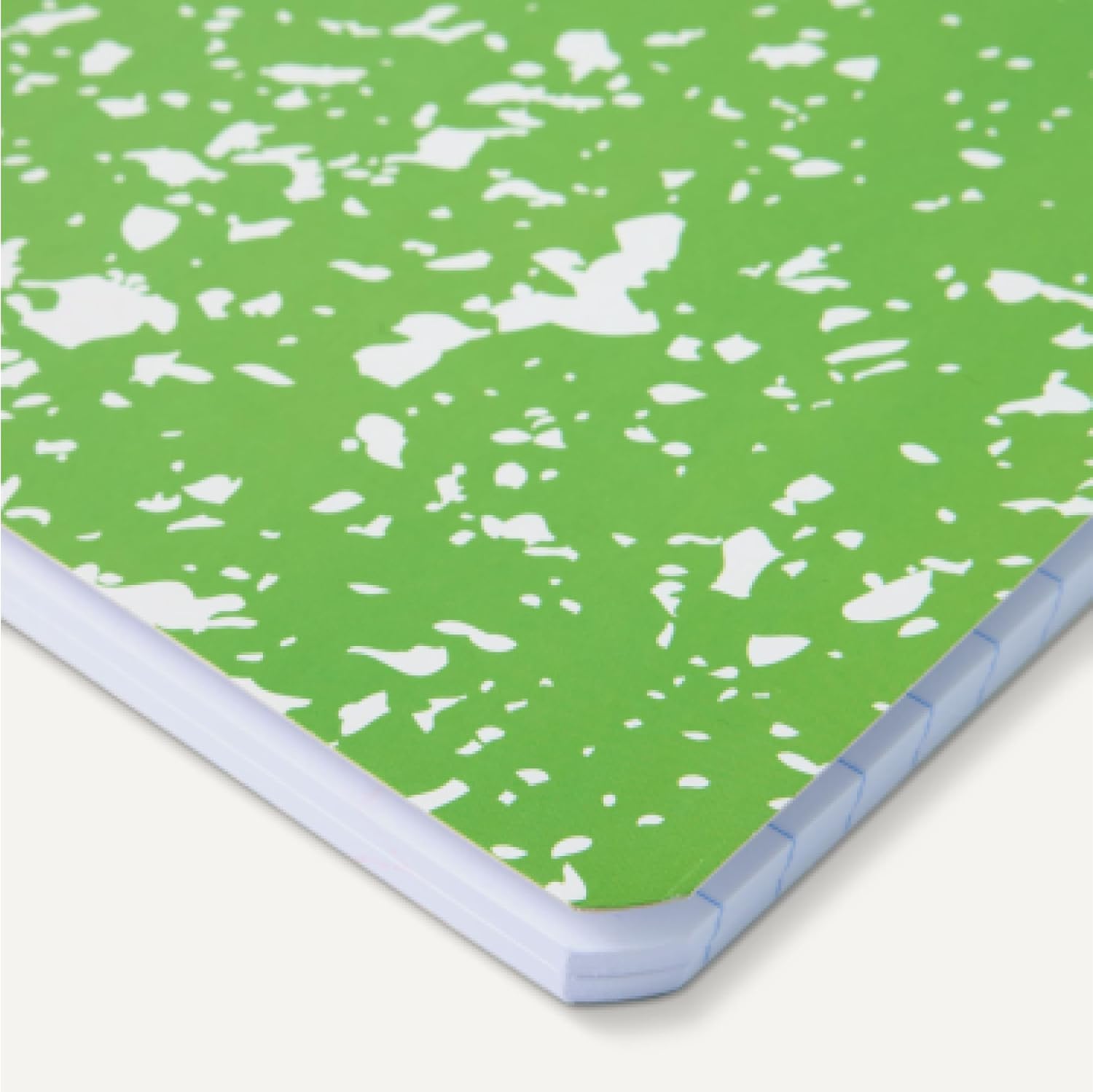 Detalle de Amazon Basics Composition Notebook Pack: 4 Wide-Rule Notebooks with Marble Covers (9.75 x 7.5 in, 100 sheets each)
