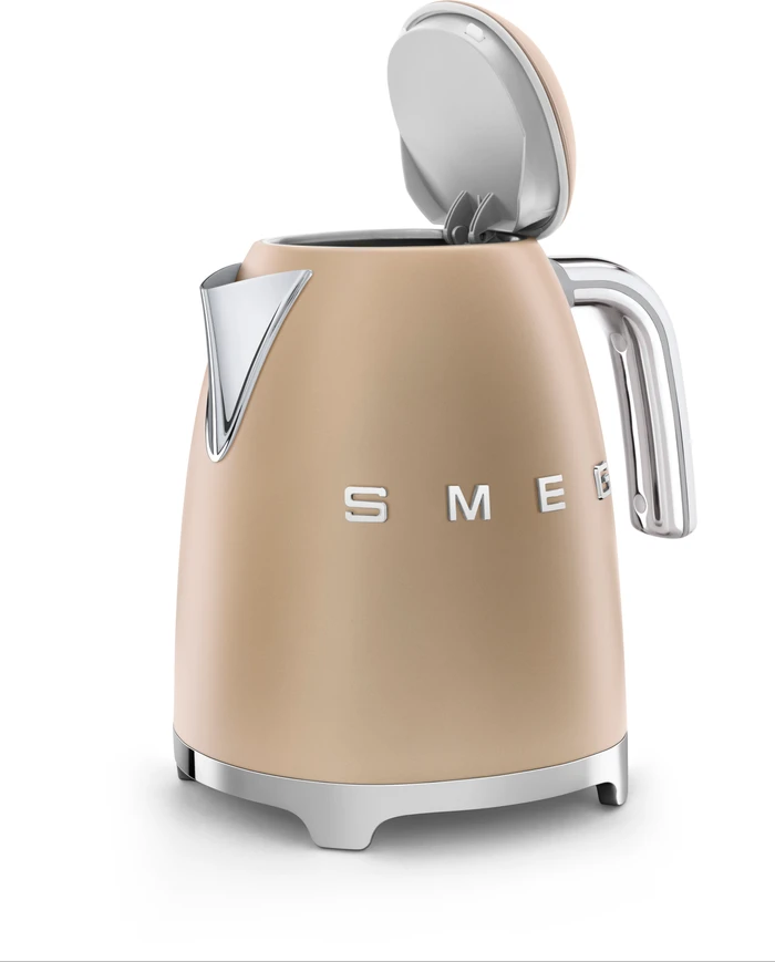 Detalle 2 de Smeg KLF03CHMEU Wasserkocher 1,7 l