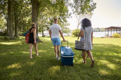 Thumbnail 9 de Coleman 100QT Xtreme Wheeled Cooler Box: nevera rígida de 94 L con ruedas y asiento, azul/blanco