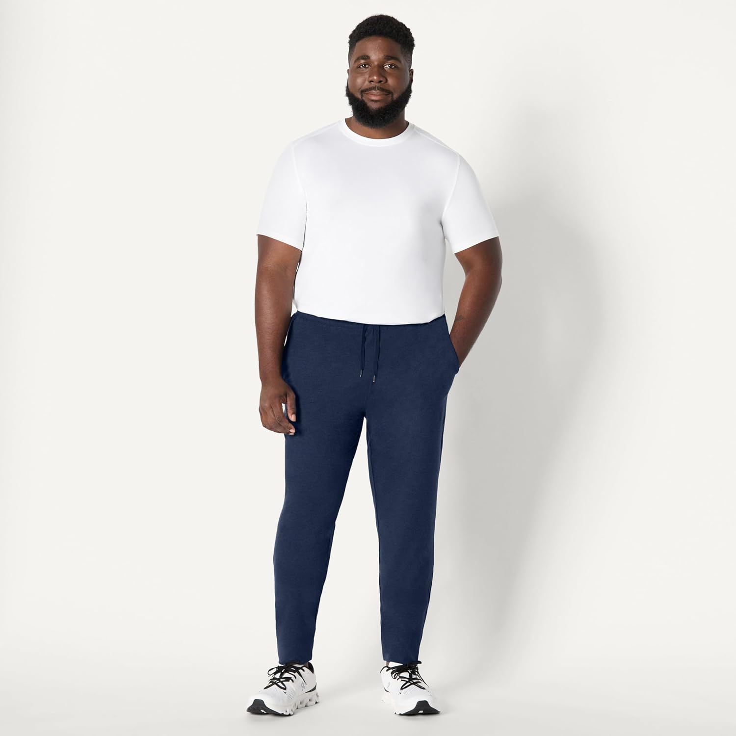 Thumbnail 5 de Herren Funktions-Jogginghose von Amazon Essentials (schmal zulaufend) für Training & Fitnessstudio