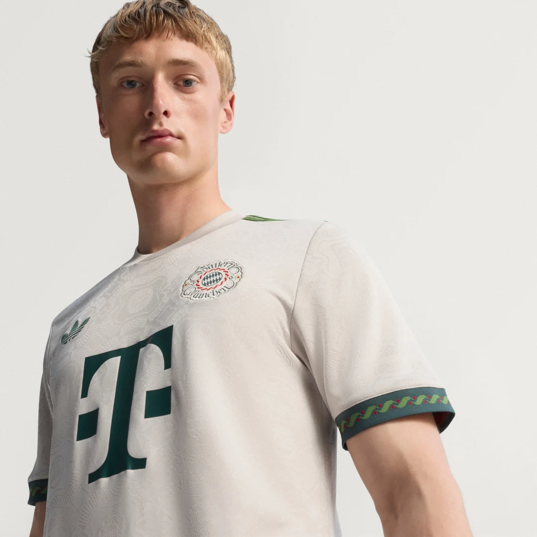 Detalle 2 de Camiseta FC Bayern 25/26 Wiesn Beige – Adidas