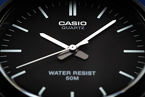 Detalle de Casio MW-240-1EVEF: Reloj analógico unisex con correa de resina
