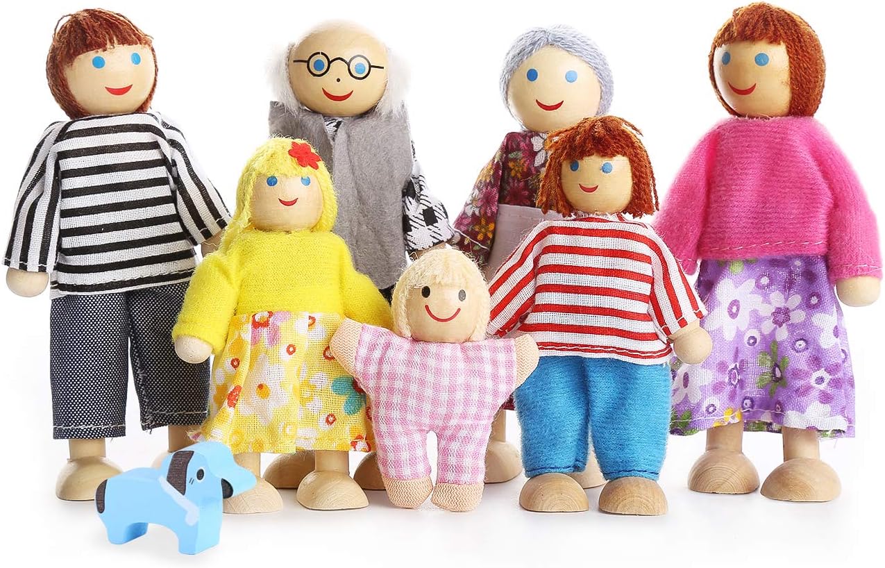 Playtee Kids Girls Lovely Happy Family Dolls Playset (Wooden Figures Set of 7)
