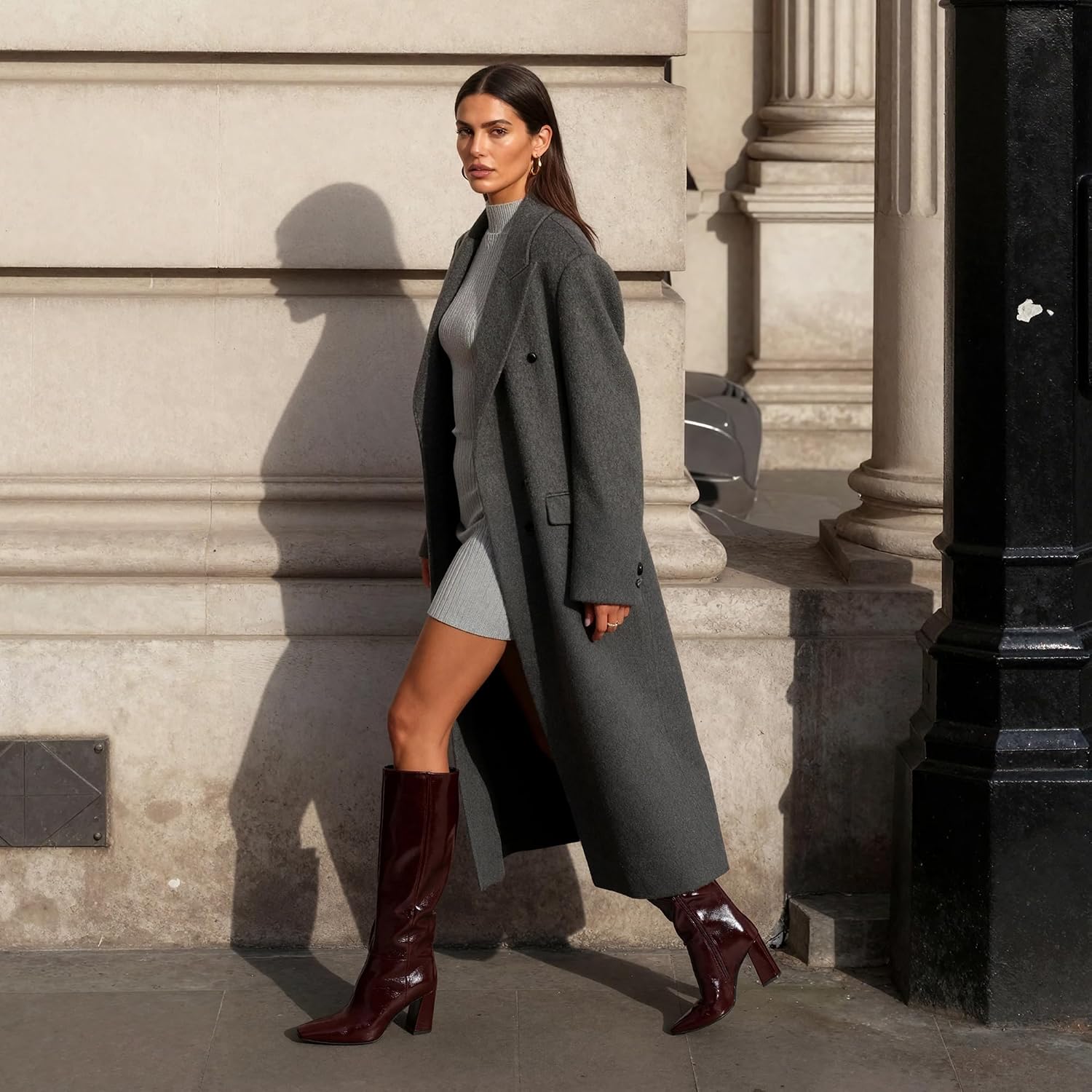 Detalle de DREAM PAIRS Knee-High Boots with 3.34-Inch Block Heel