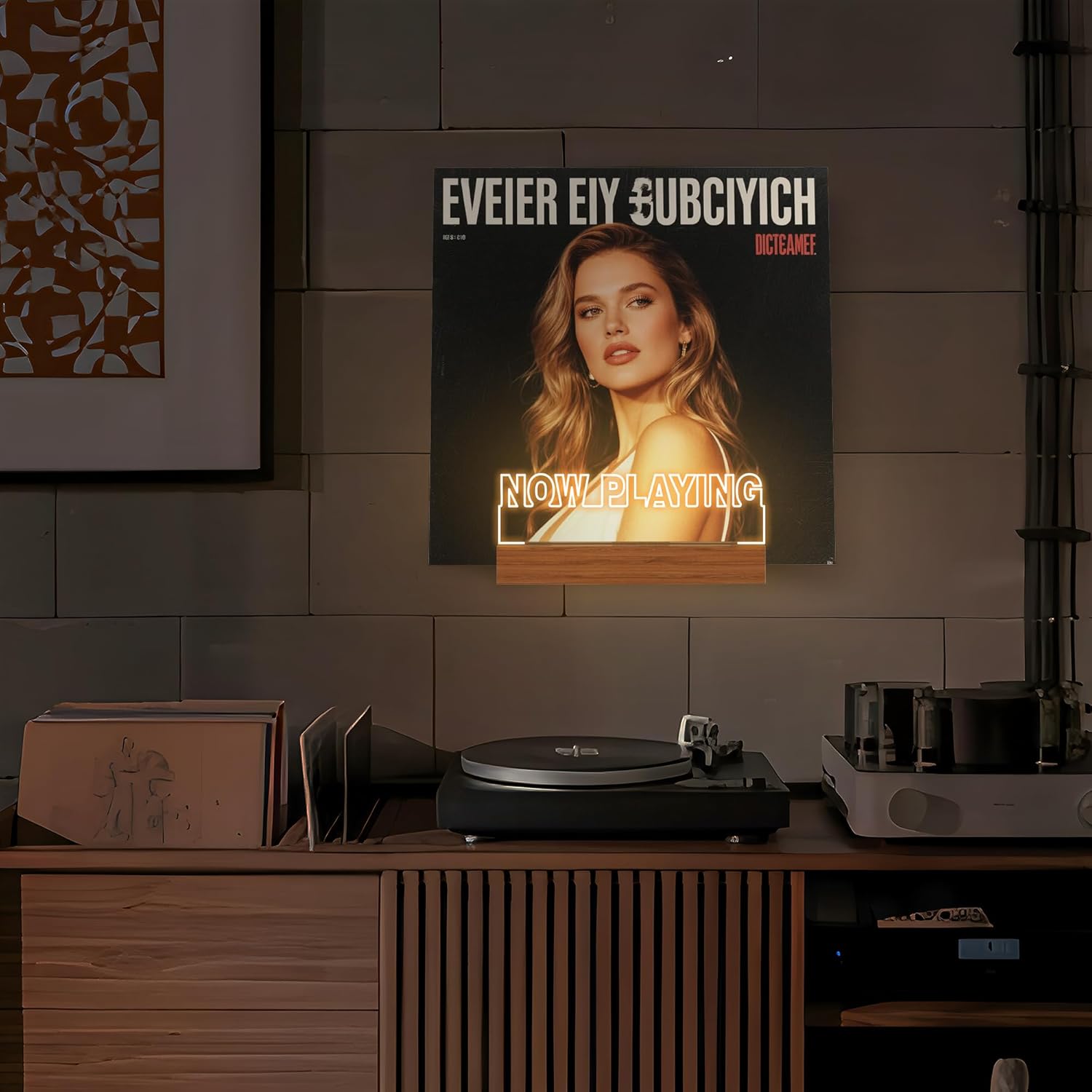 Thumbnail 1 de CoolGift Mart “Now Playing” Vinyl Stand Wall Mount with Warm White Lights