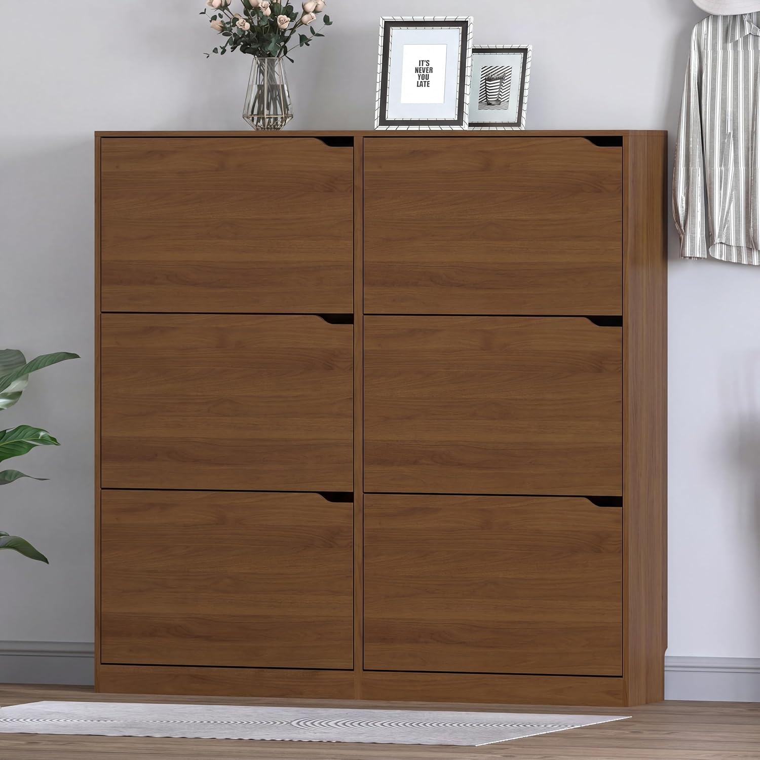 Detalle de BORNOON Shoe Cabinet with 6 Flip Drawers