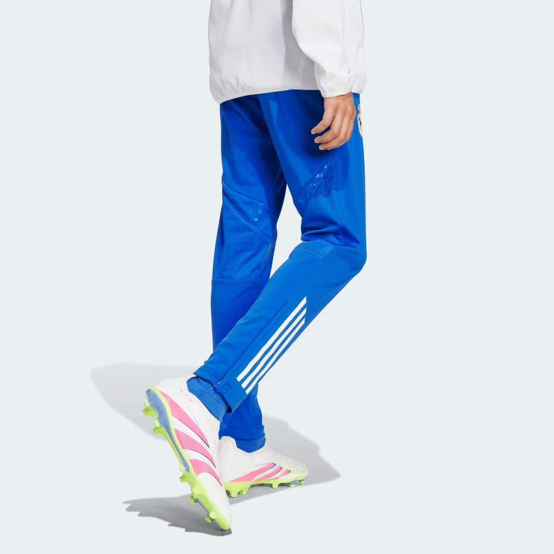 Detalle 2 de Pantalón de entrenamiento Real Madrid Tiro 25 Competition – Adidas