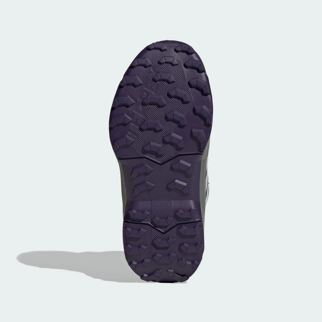 Detalle de Zapatilla Terrex Ax4r Mid Rain.Rdy Hiking de Adidas