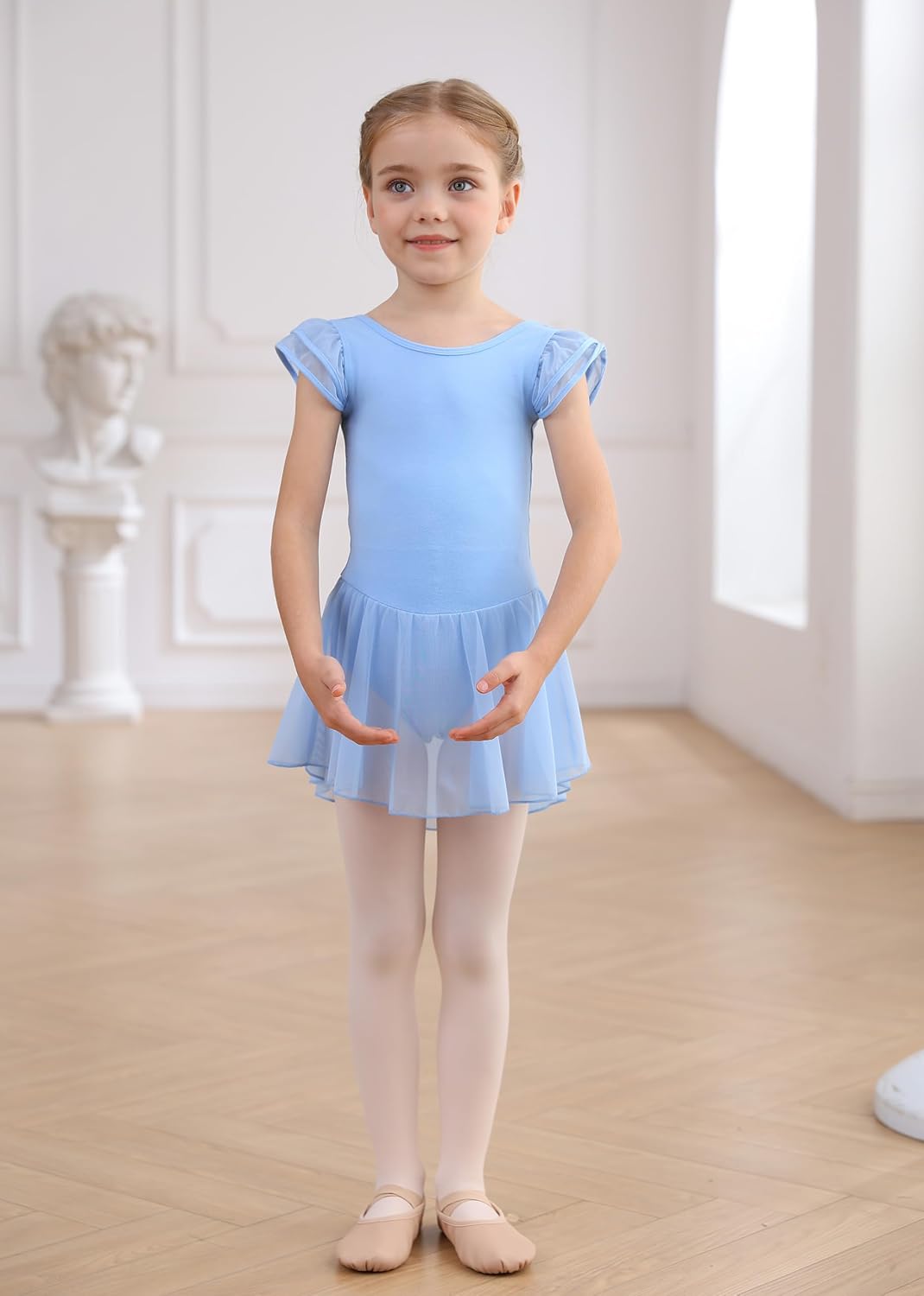 Detalle 1 de MdnMd Girls' Ballet Leotard, Cotton-Lycra Blend
