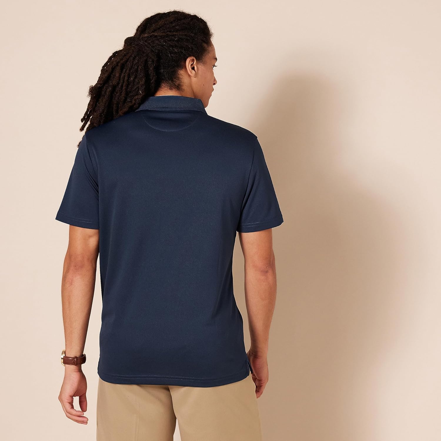 Thumbnail 1 de Amazon Essentials Herren Golf-Poloshirt mit schnell trocknendem Piqué – Schmale Passform in Auslauffarben