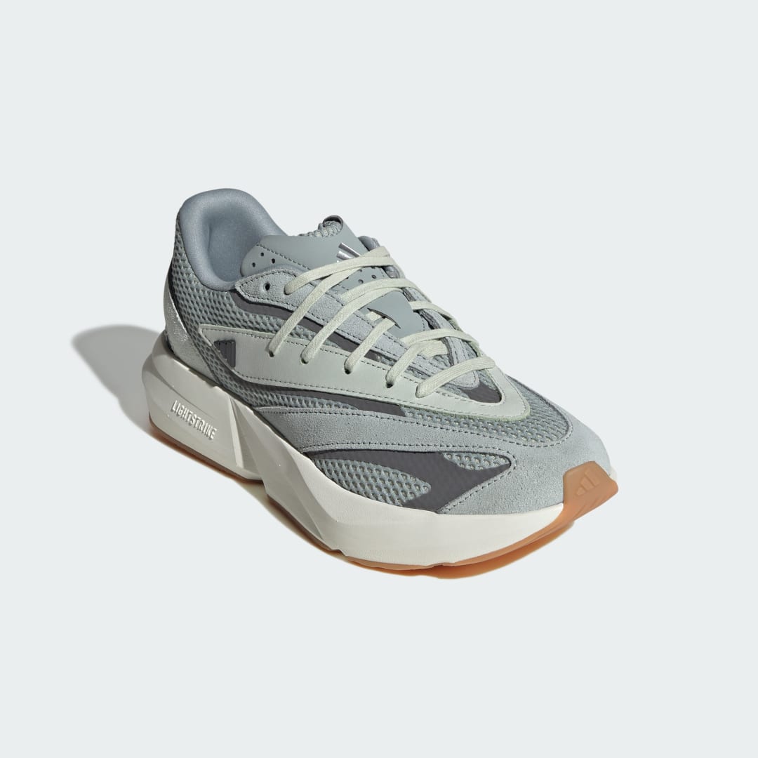Detalle 2 de Zapatilla Lightblaze de Adidas — verde, para uso diario y entrenamiento ligero