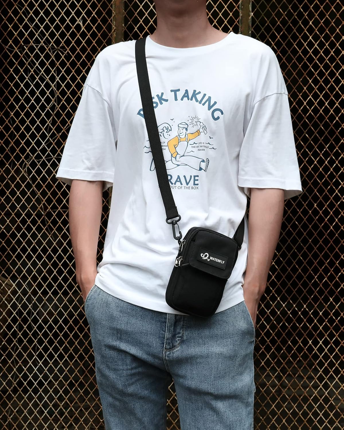 Thumbnail 5 de Waterfly Small Shoulder Crossbody Bag: Practical, compact EDC pouch for everyday carry