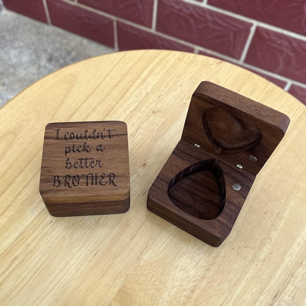 Thumbnail 1 de FWIW Walnut Guitar Pick Box